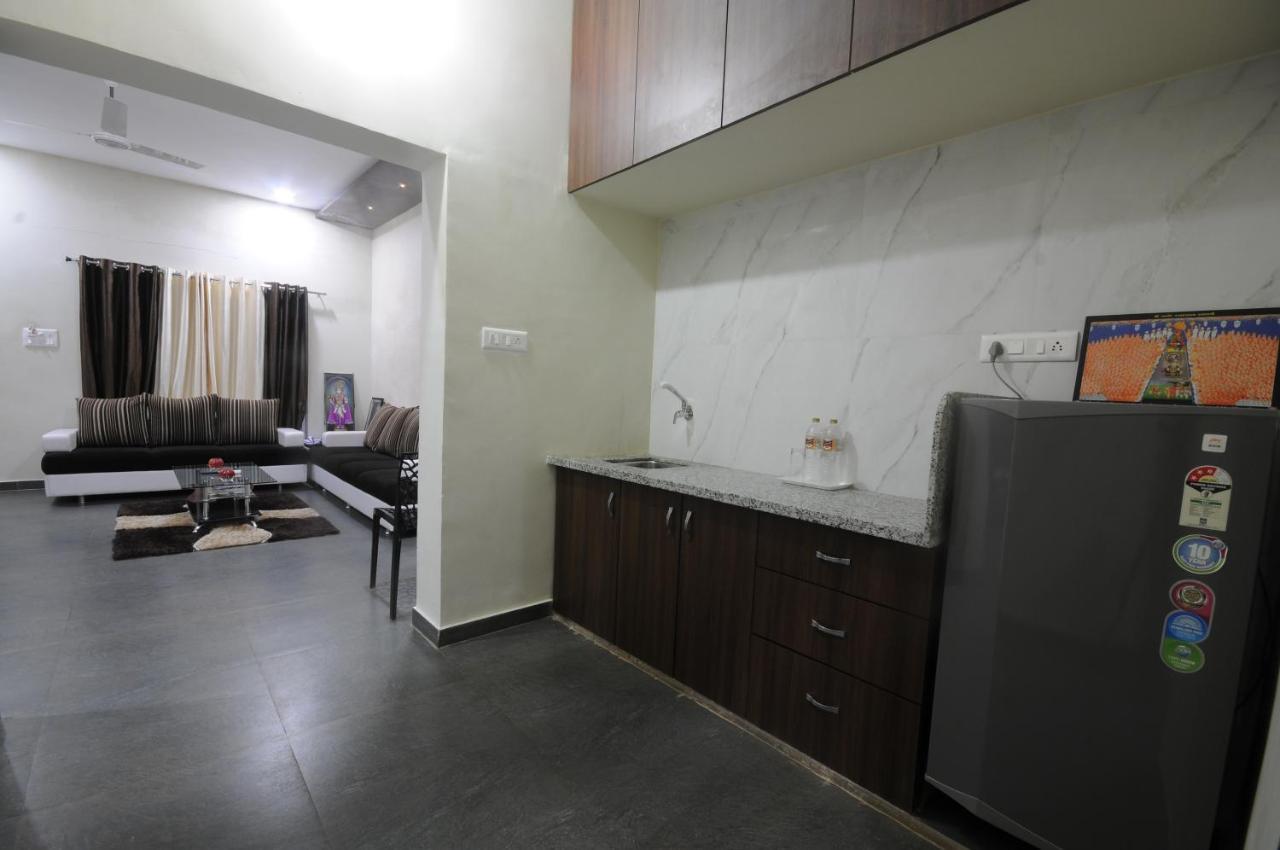 Vishal Lords Inn Gir Forest Malanka Exterior foto