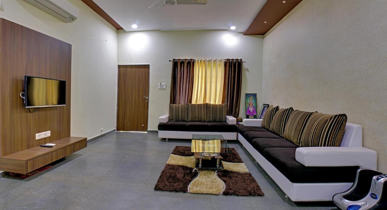 Vishal Lords Inn Gir Forest Malanka Exterior foto