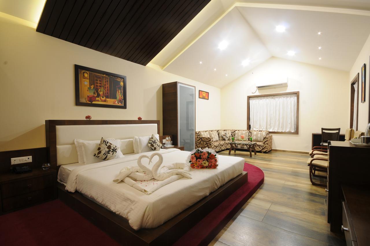 Vishal Lords Inn Gir Forest Malanka Exterior foto